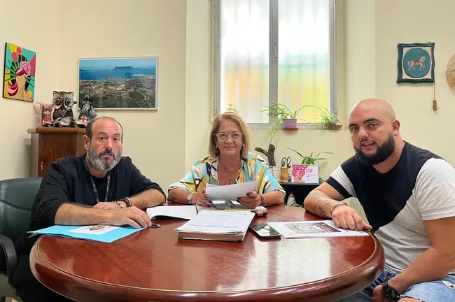 Reuni&oacute;n  rondallas