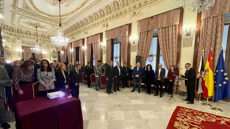 Acto institucional 25N
