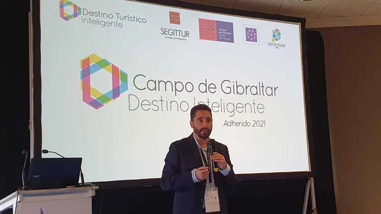Daniel Perea, presentando el Plan en INNOVAZUL