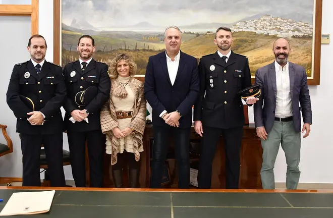 Toma de posesi&oacute;n de los nuevos polic&iacute;as en San Roque