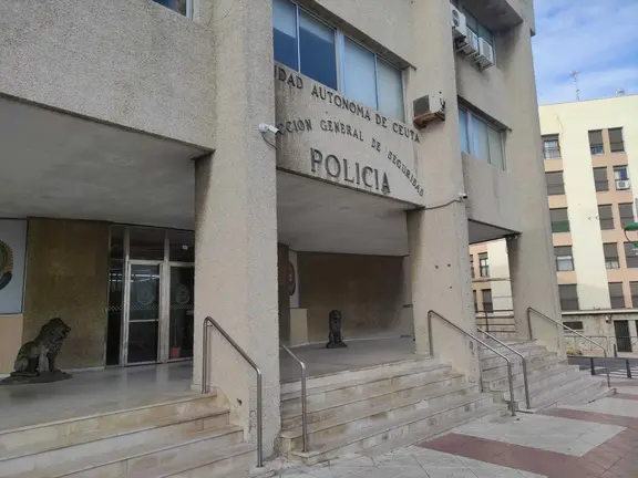 Polic&iacute;a