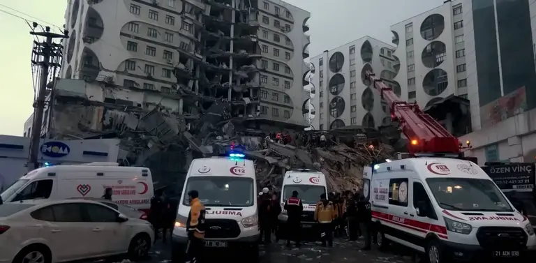 Terremoto en Turqu&iacute;a