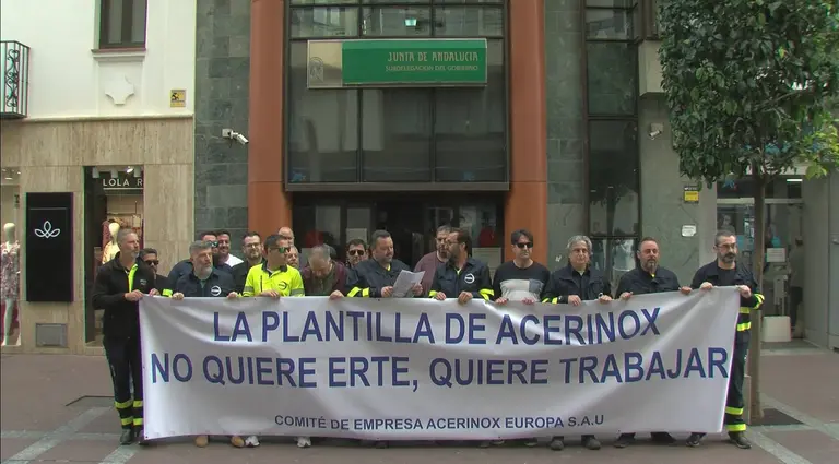 Concentraci&oacute;n de trabajadores de Acerinox