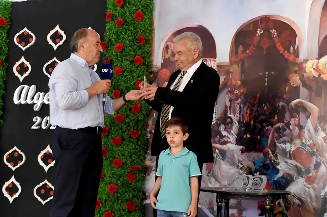 Onda Algeciras premia a Francisco M&aacute;rquez