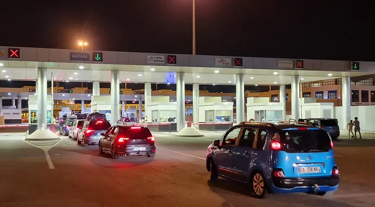 Operaci&oacute;n Paso del Estrecho