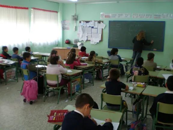 Oferta educativa en un colegio linense
