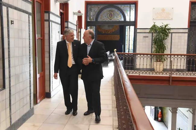Jos&eacute; Pl&aacute;cido P&eacute;rez, en su visita al Ayuntamiento