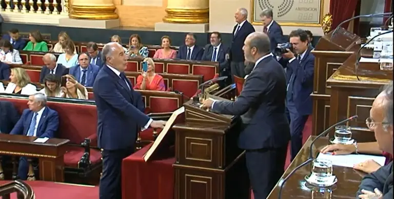 Landaluce toma posesi&oacute;n de su cargo en el Senado