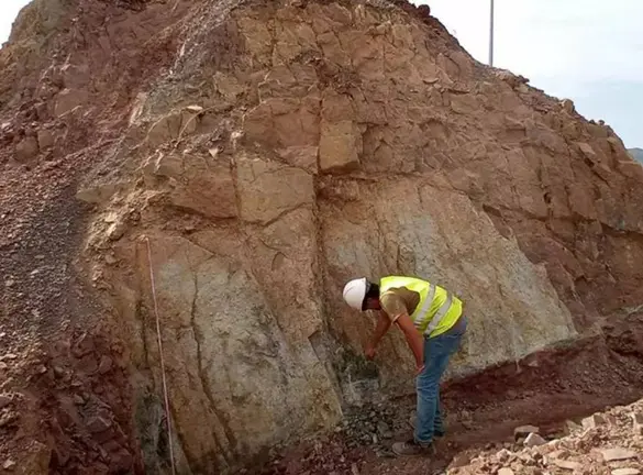 Restos arqueol&oacute;gicos hallados en las obras del Acceso Sur