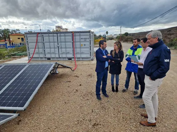 Visita del alcalde a la EDAR La L&iacute;nea