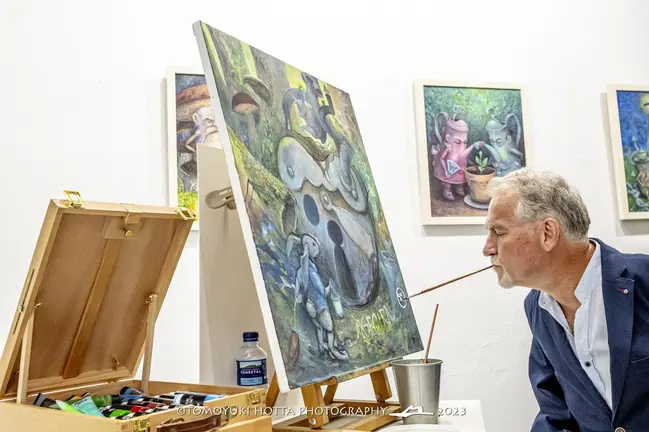 La pintura fant&aacute;stica de Krzysztof Kosowski/ Tomoyuki Hotta