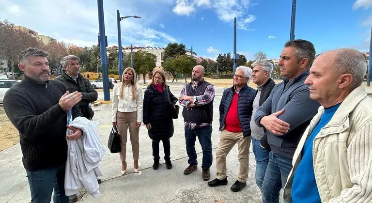 Reuni&oacute;n en el parque feria