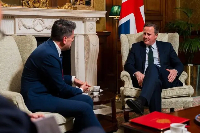 Fabian Picardo y David Cameron