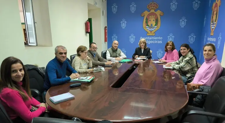 Reuni&oacute;n con 'La Cal&eacute;ndula'