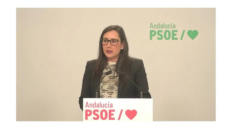 Rocio Arrabal, en rueda de prensa hoy en Sevilla