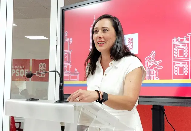 Roc&iacute;o Arrabal en la Casa del Pueblo de Algeciras.jpg
