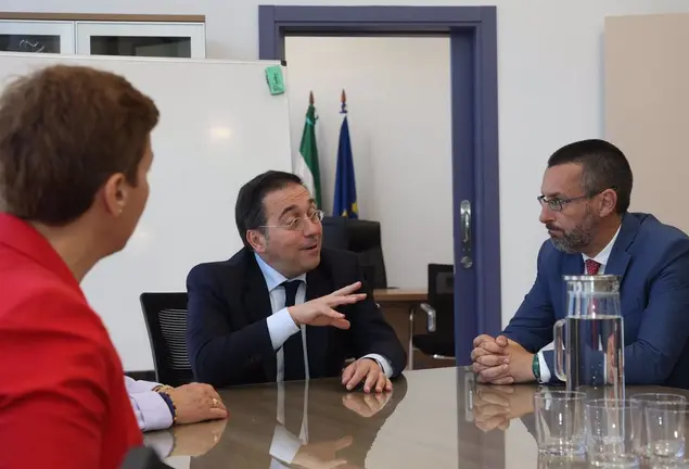 Reuni&oacute;n de Franco con Albares