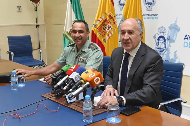 Landaluce, junto a Francisco Almansa