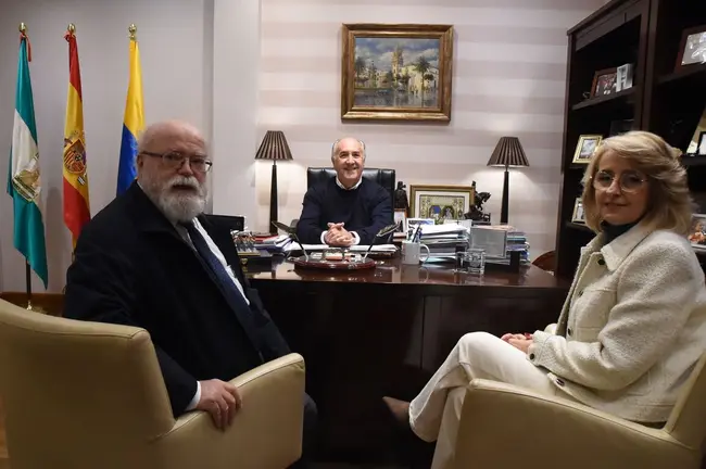 Reuni&oacute;n con el Cronista