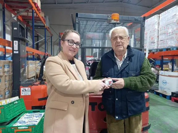 Entrega tarjetas Banco de Alimentos