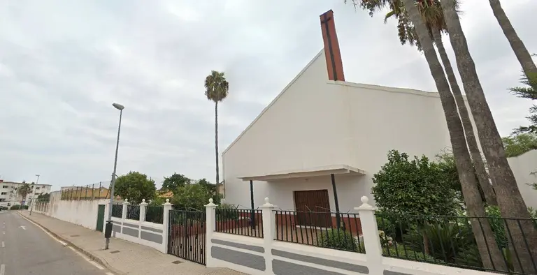 Parcela anexa a la iglesia de La Pi&ntilde;era