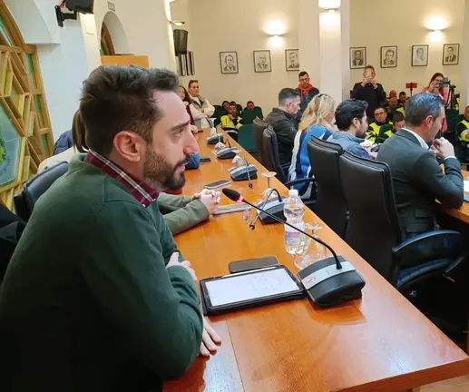 Daniel Perea en un pleno de Los Barrios