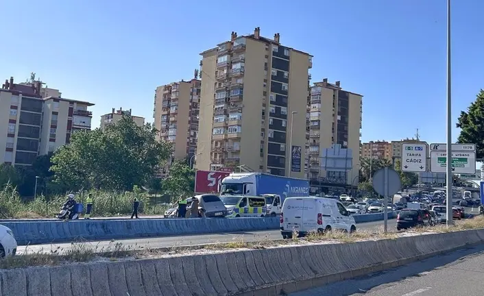 Imagen de archivo de un accidente en la A-7 denunciado el PP por provocar retenciones - PP ALGECIRAS