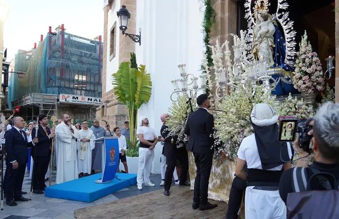 La Virgen de la Palma sale en procesi&oacute;n