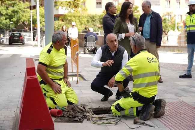 El alcalde, en una visita a las obras