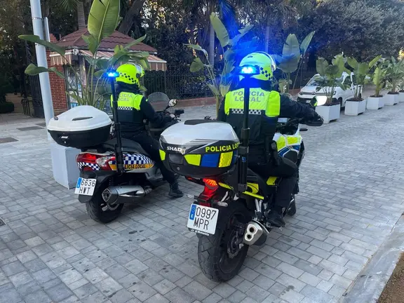 La actuaci&oacute;n ha sido desarrollado en el parque Mar&iacute;a Cristina por agentes motorizados de la Polic&iacute;a Local