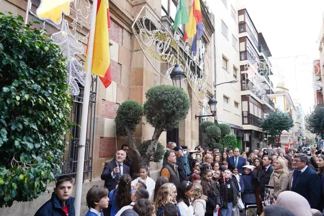 Izada de la bandera
