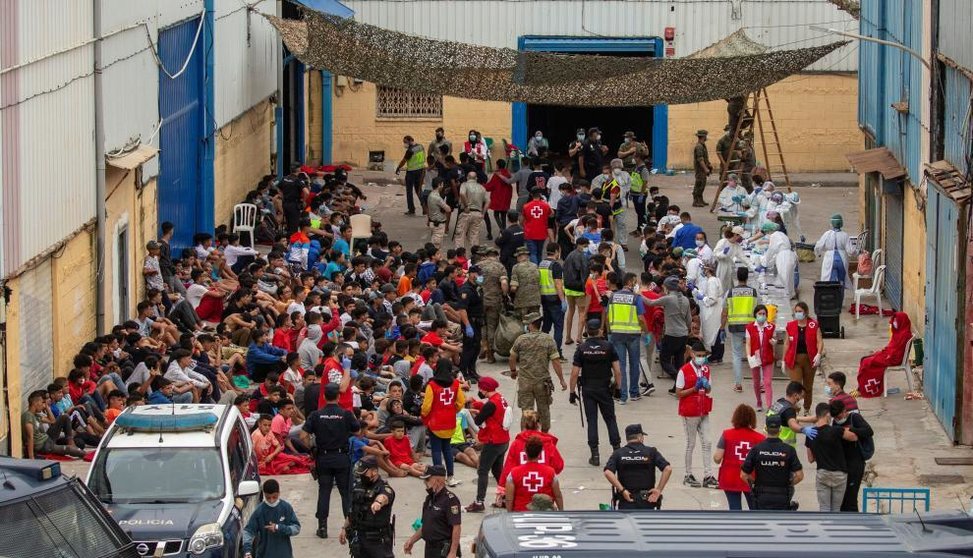 Decenas de menores recién llegados a Ceuta desde Marruecos el pasado verano