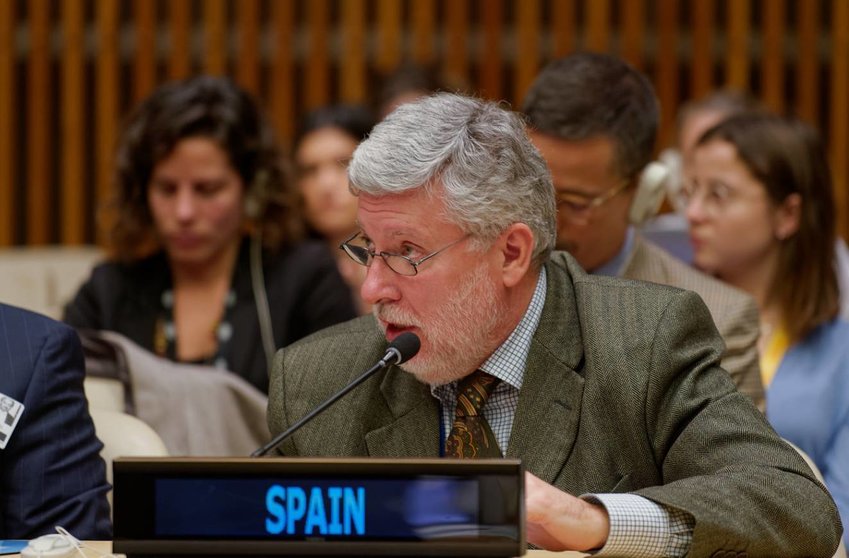 El embajador español, Agustin Santos