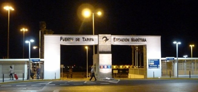 Puerta de entrada al Puerto de Tarifa