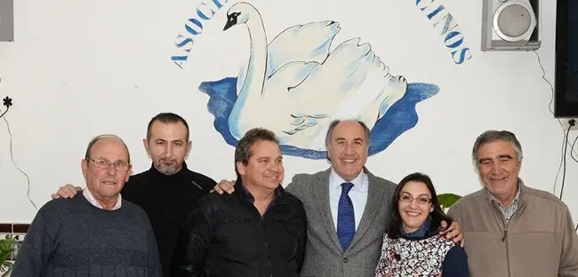 AA.VV. EL CISNE