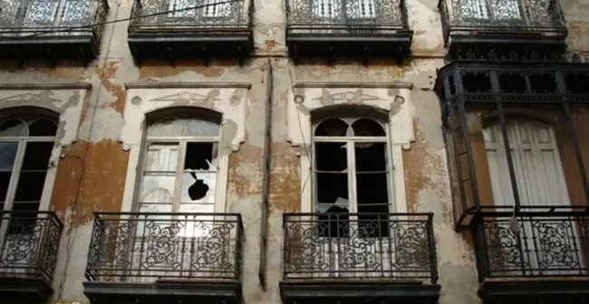 Edificio Suit Cortinas, Algeciras