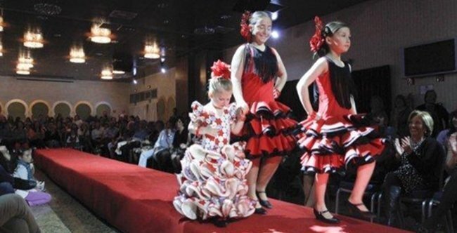 Pasarela moda flamenca