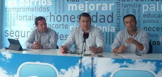 Foto rueda de prensa.