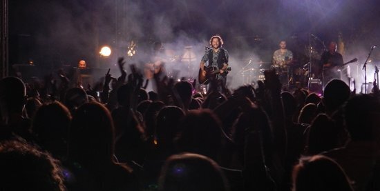 Manuel Carrasco en su concierto en Algeciras en agosto de 2014