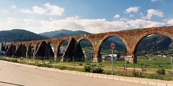 U18786-Algeciras-acueducto