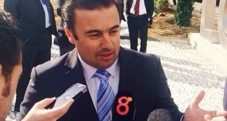 Candidato municipal  David Gil