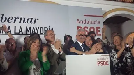 11255463_762670183832004_3125305803089116207_n