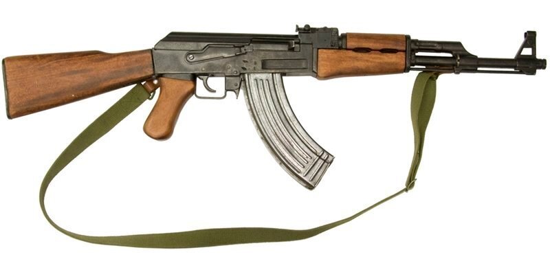 Réplica de una AK47