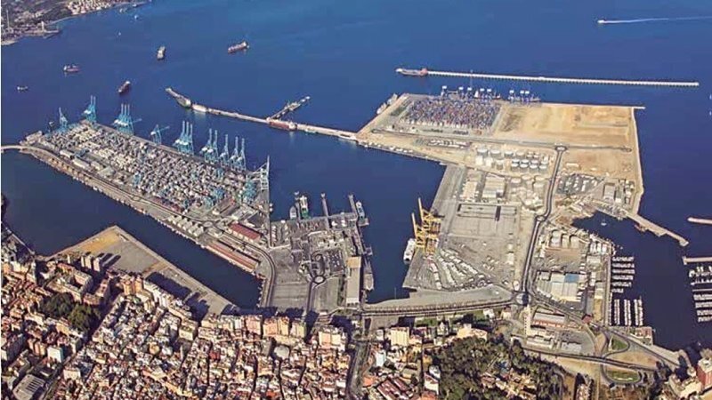 Vista aérea del Puerto de Algeciras