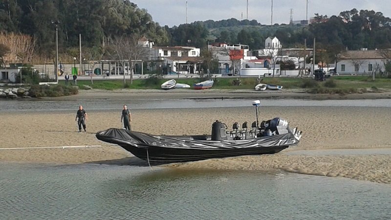 La lancha intervenida por la Guardia Civil en Guadarranque