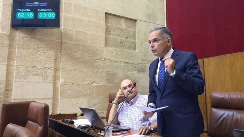 Jacinto Muñoz en el Parlamento Oct2016