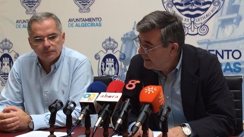 Fernandez y Jacinto Muñoz en rueda de prensa
