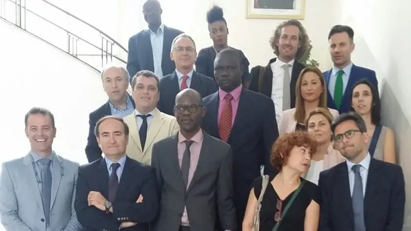 Misi&oacute;n Senegal. Visita Puerto de Dakar