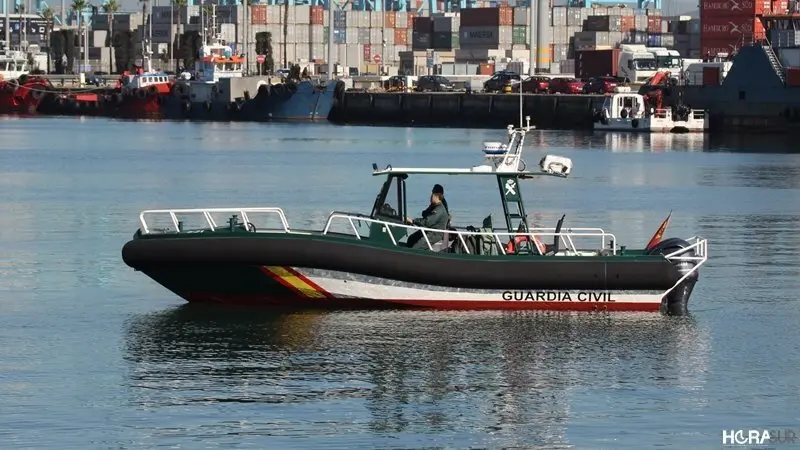Embarcaci&oacute;n de la Guardia Civil