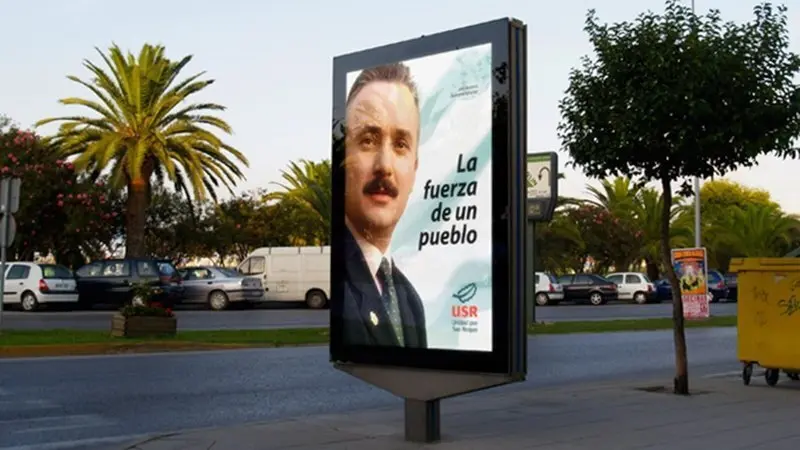 Mupi de USR. Foto Ana Carnicer